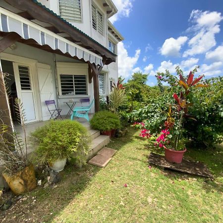 Villa L'Exotik Les Abymes Exterior foto